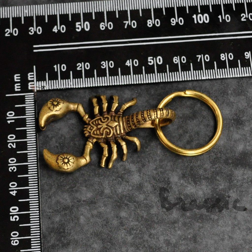 Phụ kiện móc đeo chìa khóa đồng thau hình bọ cạp đồng xưa cỡ lớn MK17