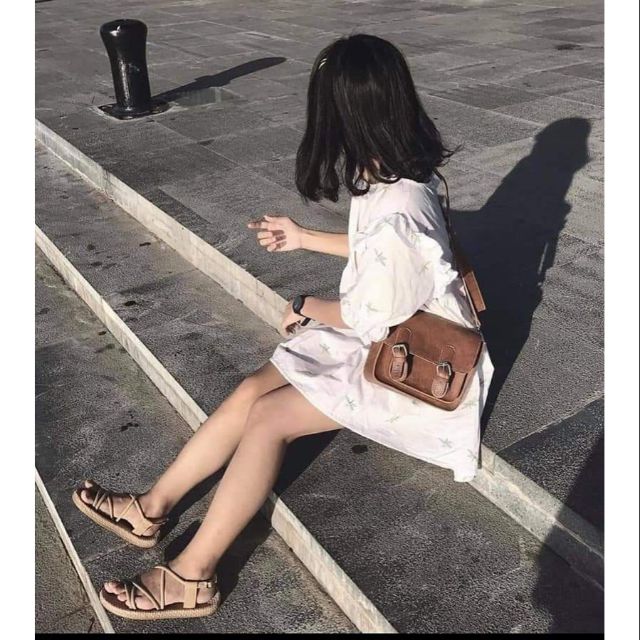 Túi da bò đeo chéo vintage