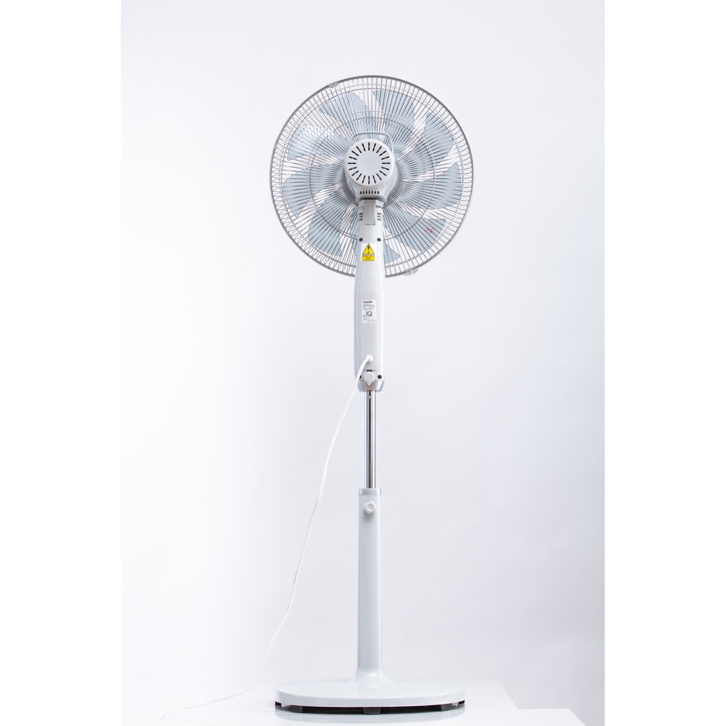 Quạt đứng Toshiba F-LSD10VN - Màu xám - Điều khiển từ xa - 9 cánh - DC inverter - Hàng chính hãng, bảo hành 12 tháng