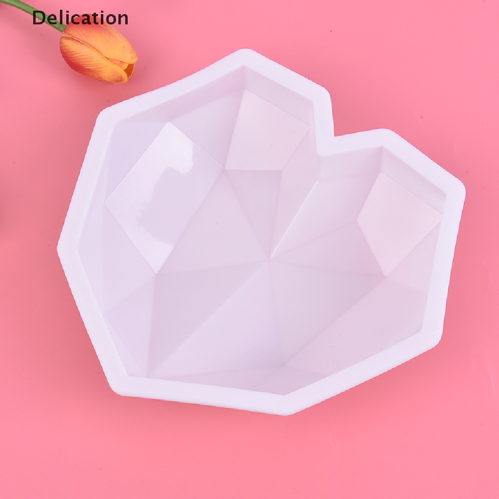Khuôn silicone hình trái tim 3D độc đáo tiện dụng