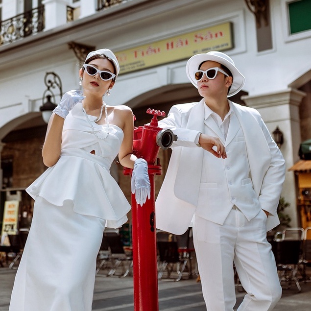 Album chụp hình cưới ngoại cảnh Sài Gòn cá tính