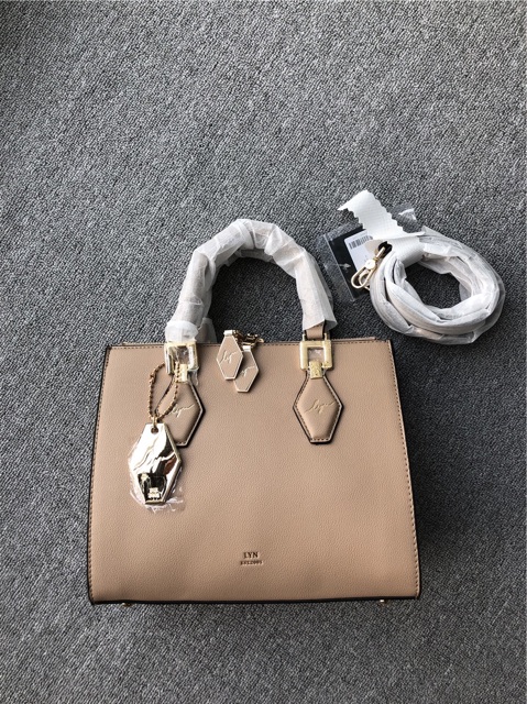 Túi lyn tay cầm aut tuồn