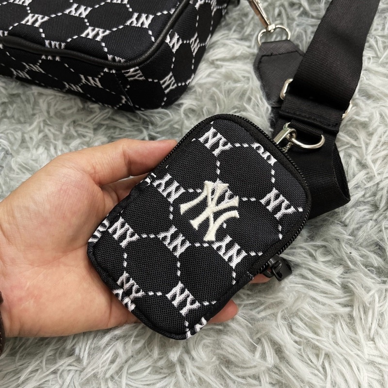 Túi Chéo MLB Monogram Size Lớn  Full Mạc Tag