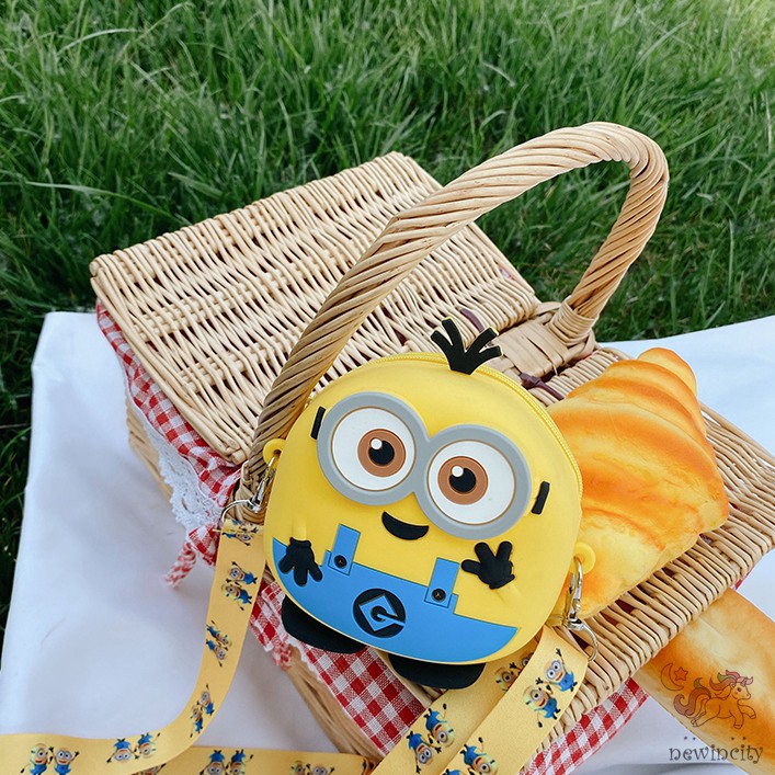 Túi đeo chéo họa tiết hoạt hình xinh xắn cho bé
