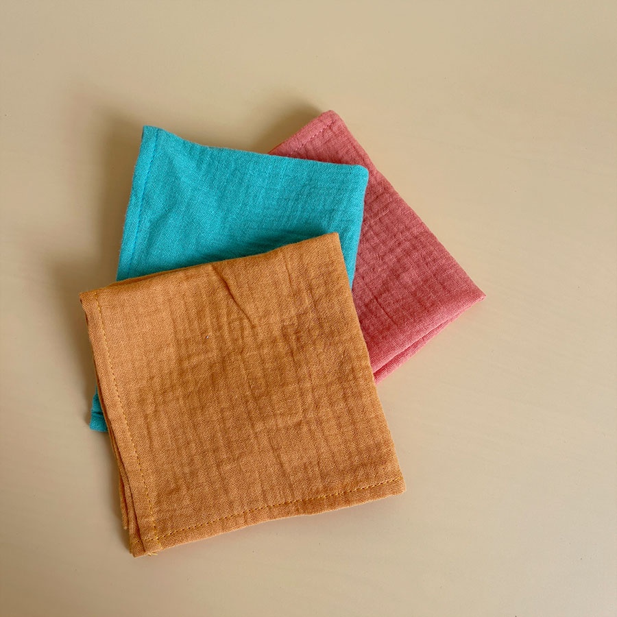 Khăn sữa xô muslin organic CHIPMUNK,thấm hút nhanh, không xù sợi an toàn cho da bé sơ sinh, KT 26x26cm