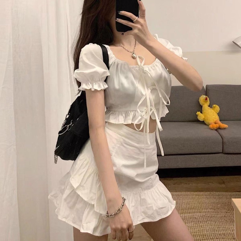 Set áo thun crop top + chân váy Perty xếp li phong cách Hàn Quốc thời trang cho nữ