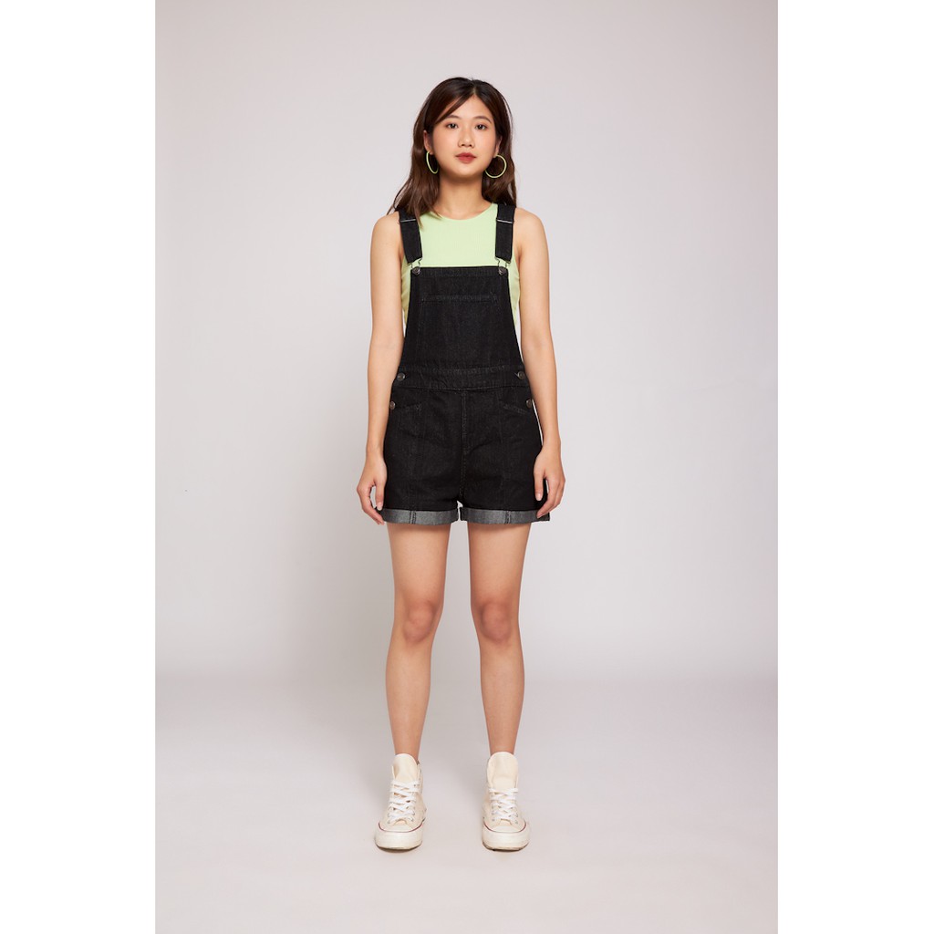 [Mã WABRHI5 giảm 15% đơn 599K] Quần short nữ phối yếm BOO chất denim phối xắn gấu cá tính | BigBuy360 - bigbuy360.vn