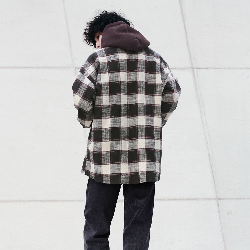 Áo Sơ Mi Flannel Màu Kem Sọc Đỏ Form Rộng Thoải Mái Chất Liệu Cotton Thoáng Mát