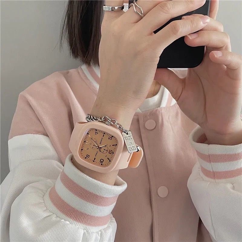 Đồng hồ nữ Ulzzang dây su mềm tặng kèm vòng tay