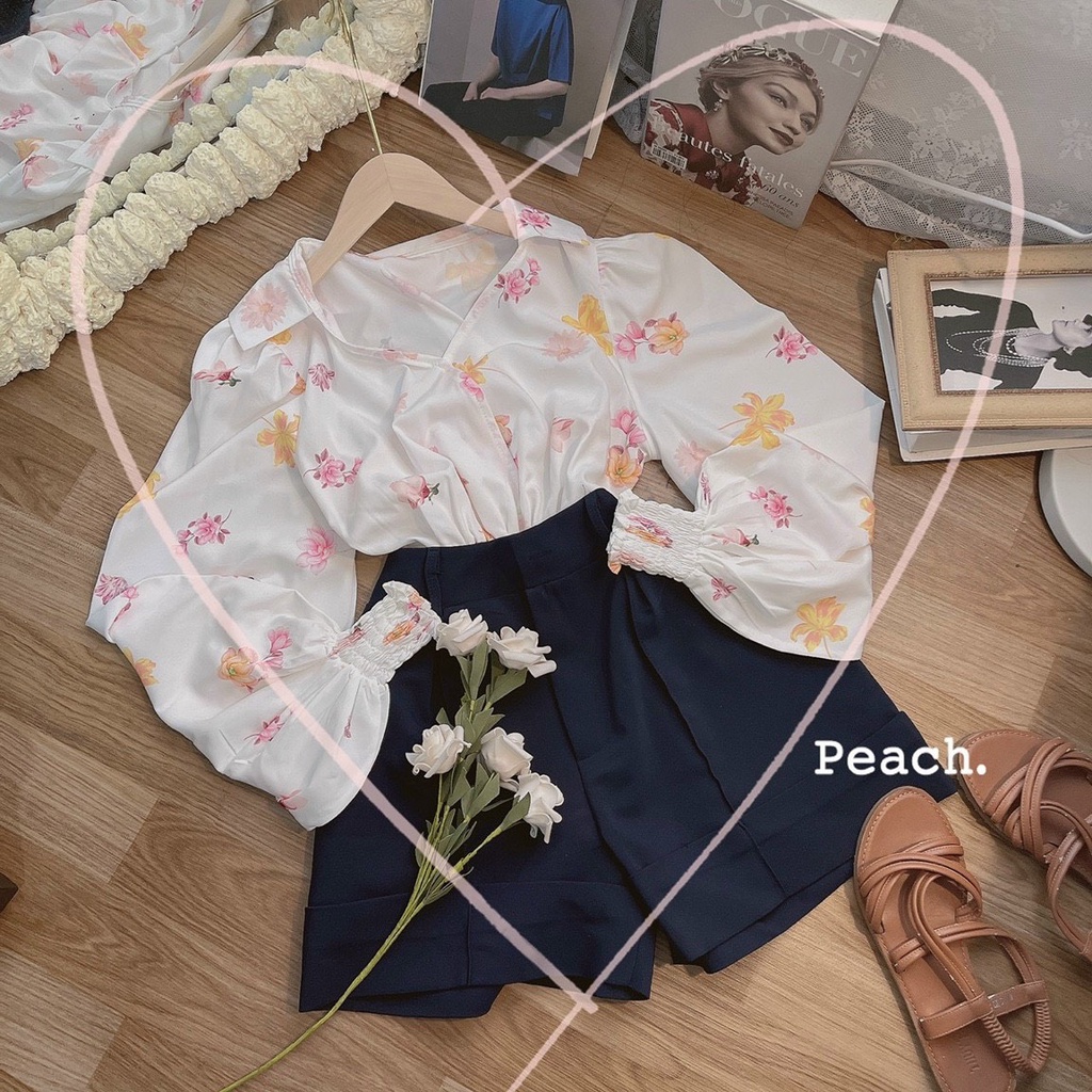 SET ÁO HOA TAY BỒNG BO CHUN CỔ V + QUẦN SHORT XANH NAVY