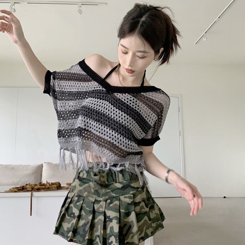 Áo Dệt Kim Tay Dài Dáng Rộng Cổ Chữ V Phối Tua Rua Họa Tiết Kẻ Sọc Thời Trang Hàn Quốc Cho Nữ