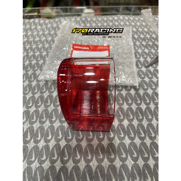 (HCM) Chụp Đèn Đuôi Xe CUB 81 86 Zin Theo Xe Hàng Chính Hãng HONDA Nhập Khẩu Nhật