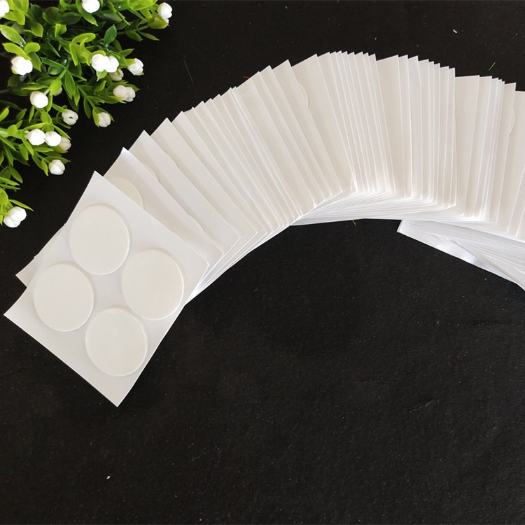 4 miếng dán keo tròn siêu dính 2 mặt 3x3cm