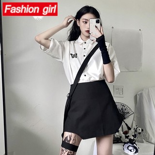Set Áo Thun Tay Lỡ In Hình Bướm Và Quần Yếm Ống Lửng Phong Cách Hàn Quốc