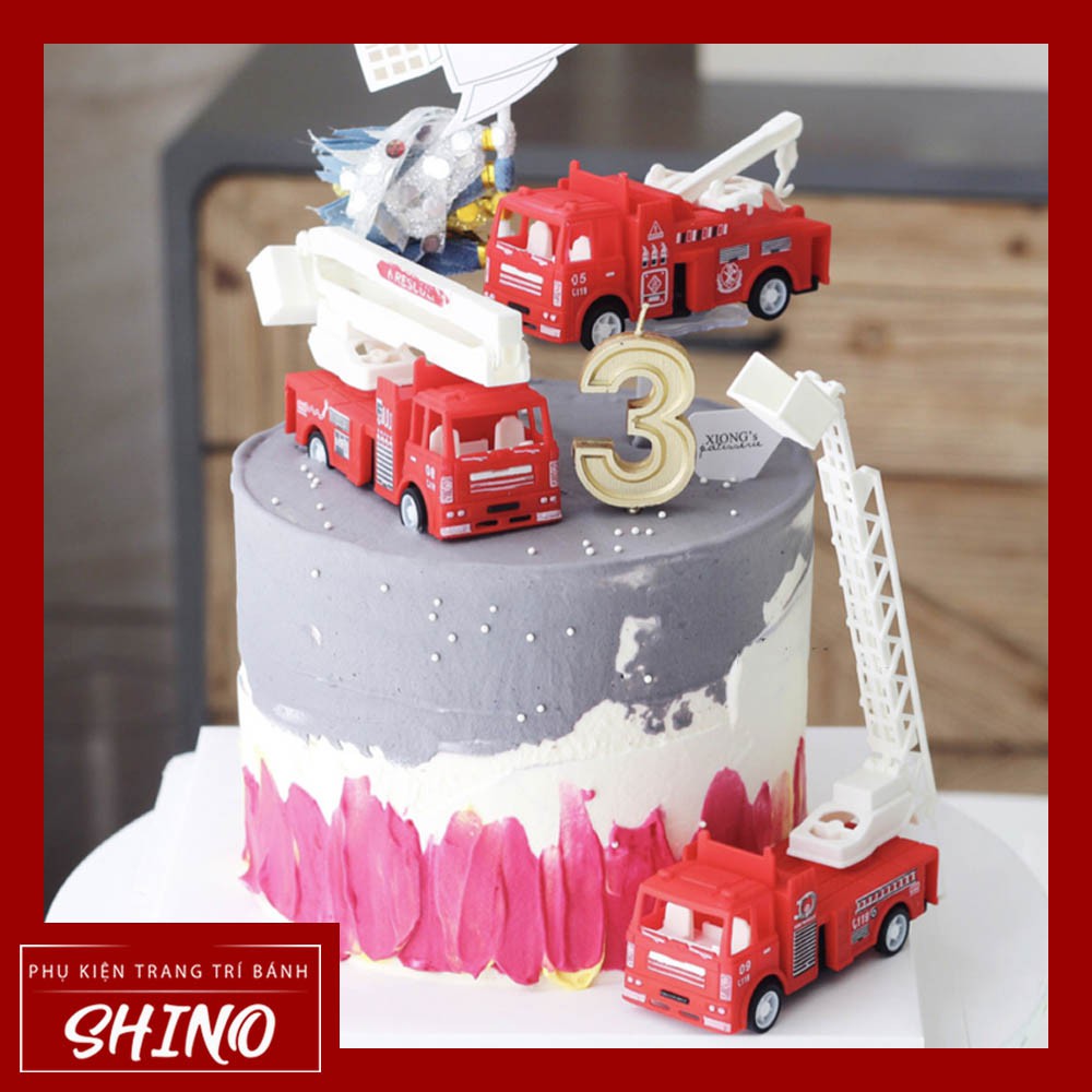 Đồ chơi xe cứu hỏa trang trí bánh