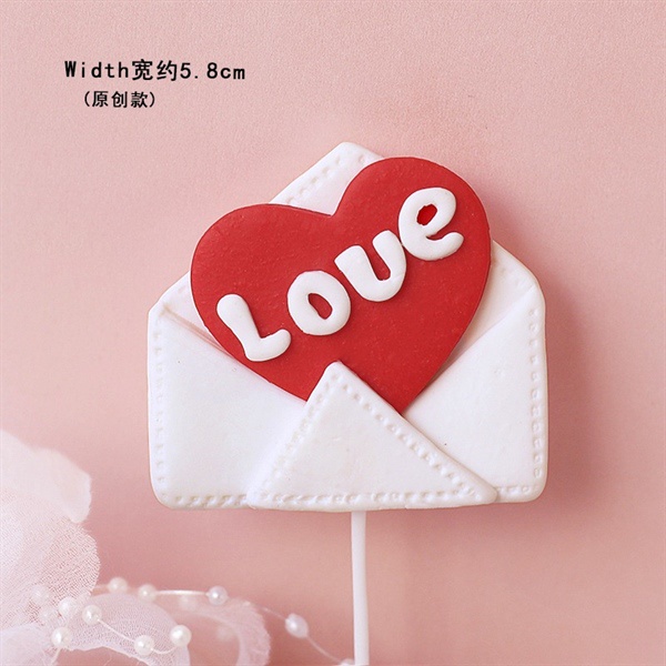Trang trí gốm mềm phong bì + tim love đỏ