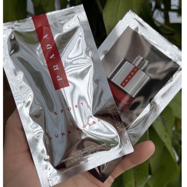 Mẫu dùng thử nước hoa Prada Luna rossa