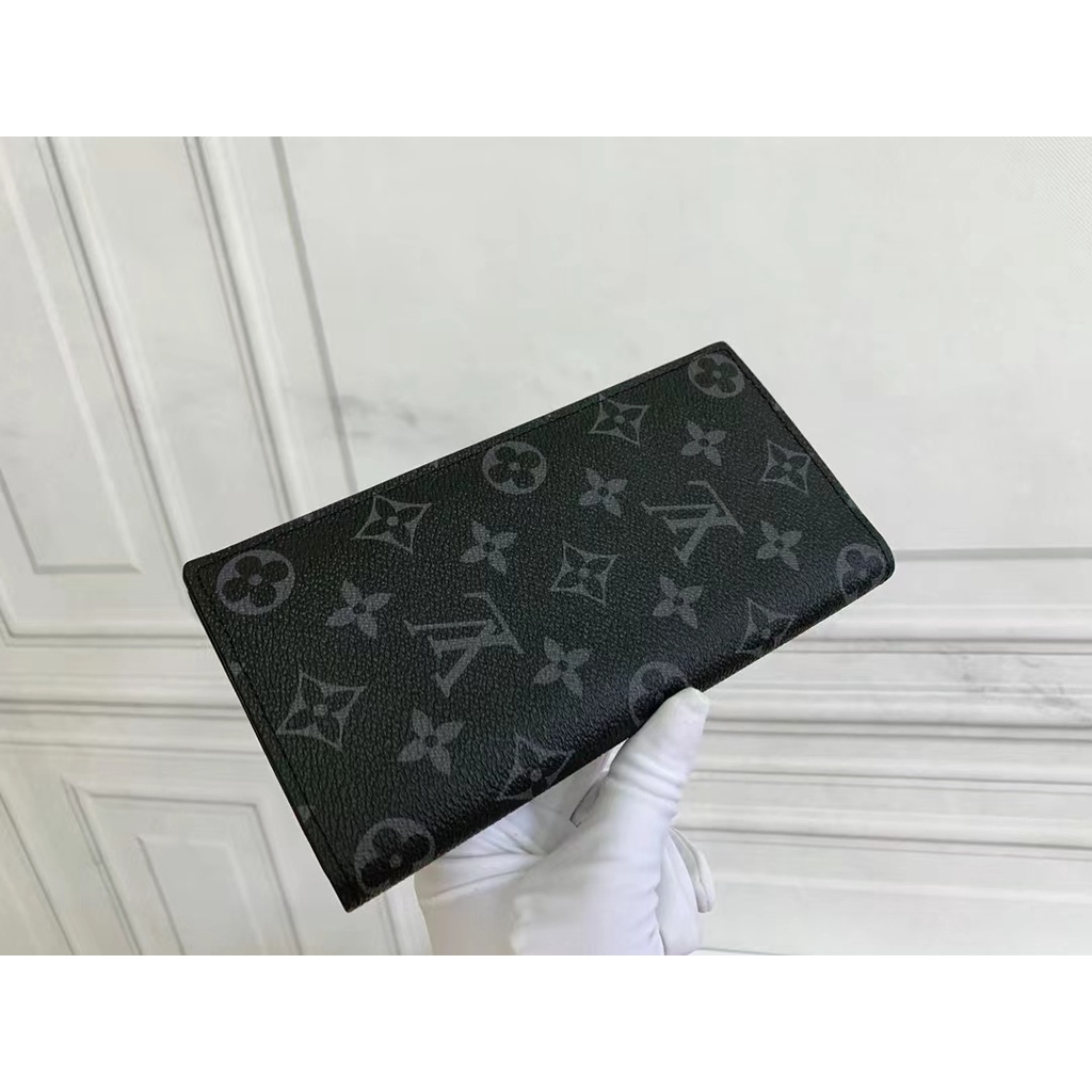 Sẵn sàng giao hàng Ví nam mới của Louis Vuitton LV có hộp 62665