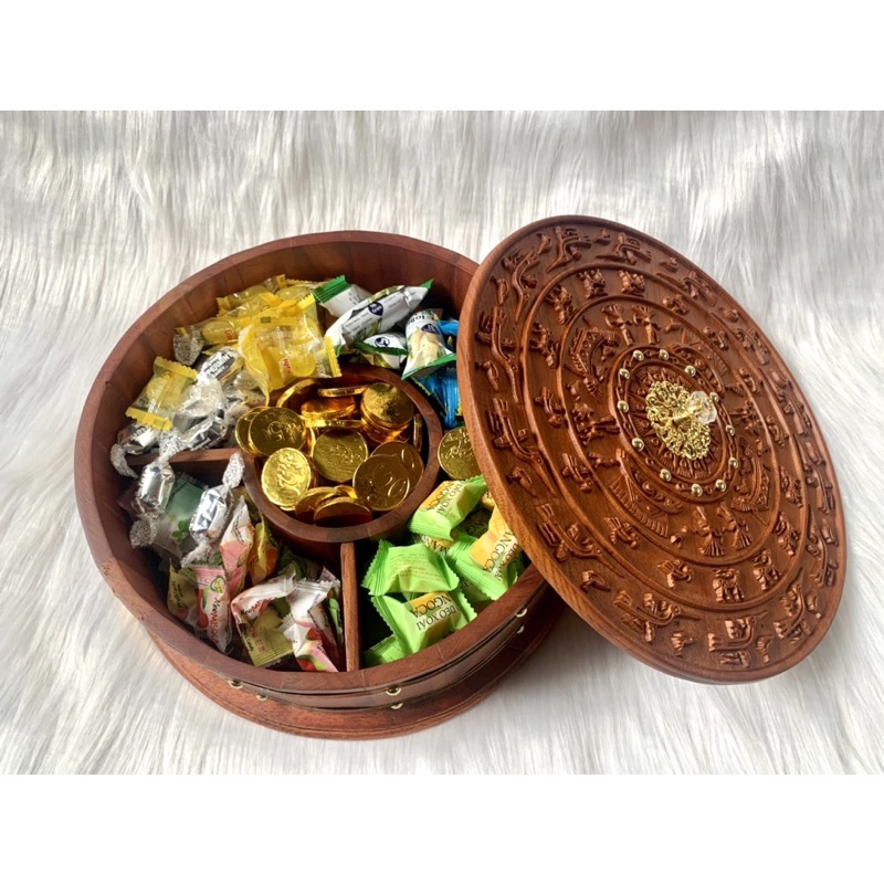 Khay bánh kẹo trống đồng đông sơn phong cách cổ truyền gia tộc