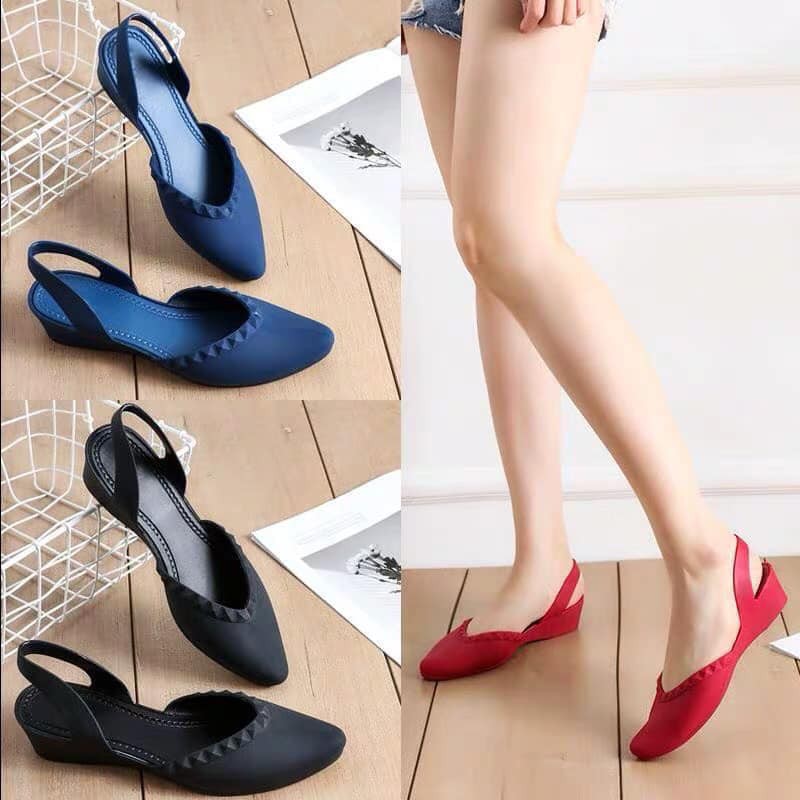 Giày nhựa dẻo nhiều màu đi mưa có quai | BigBuy360 - bigbuy360.vn