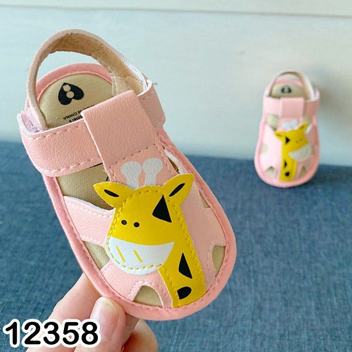 Giày sandal hình hươu siêu mềm nhẹ đế cao su chống trượt 11-13cm - bigbabyshop