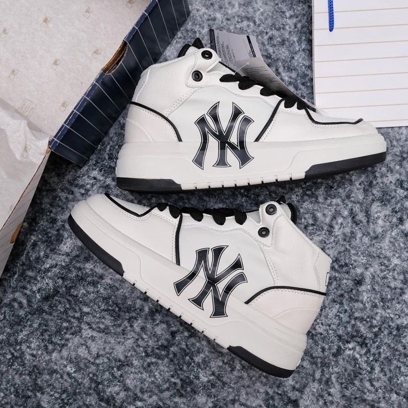 GIÀY ML.B CHUNKY LINER HIGH BLACK WHITE LAI AU