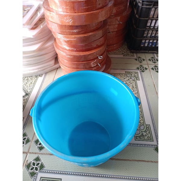 Xô đá nhựa Vĩ Hưng