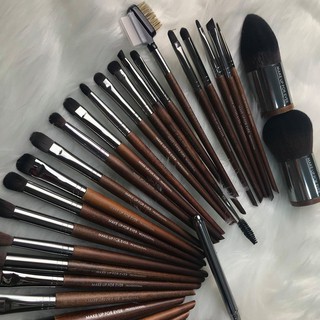 Bộ Cọ Makeup Forever 35 Cây 01