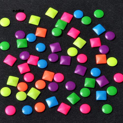 [Hàng mới về] Set 500 phụ kiện trang trí móng tay kiểu tròn và vuông nhiều màu đẹp mắt