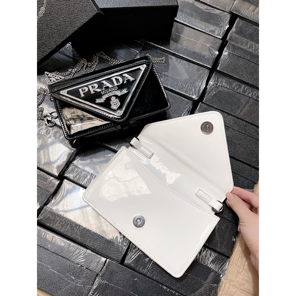Túi xách nữ Prada da bóng chuẩn hàng đẹp dây xích