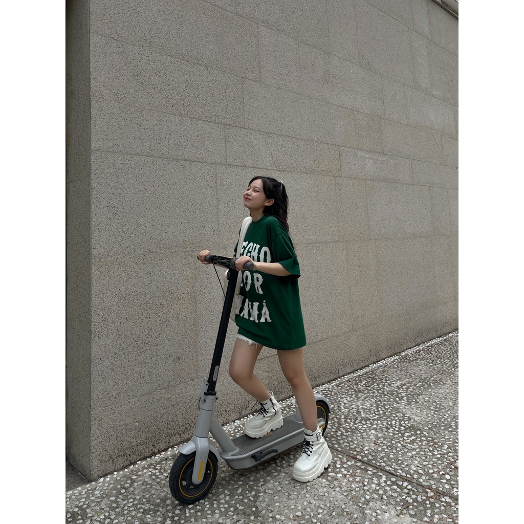 Áo thun Hecho Stressmama T-Shirt màu xanh lá cây Local Brand - 100% Cotton - in nổi