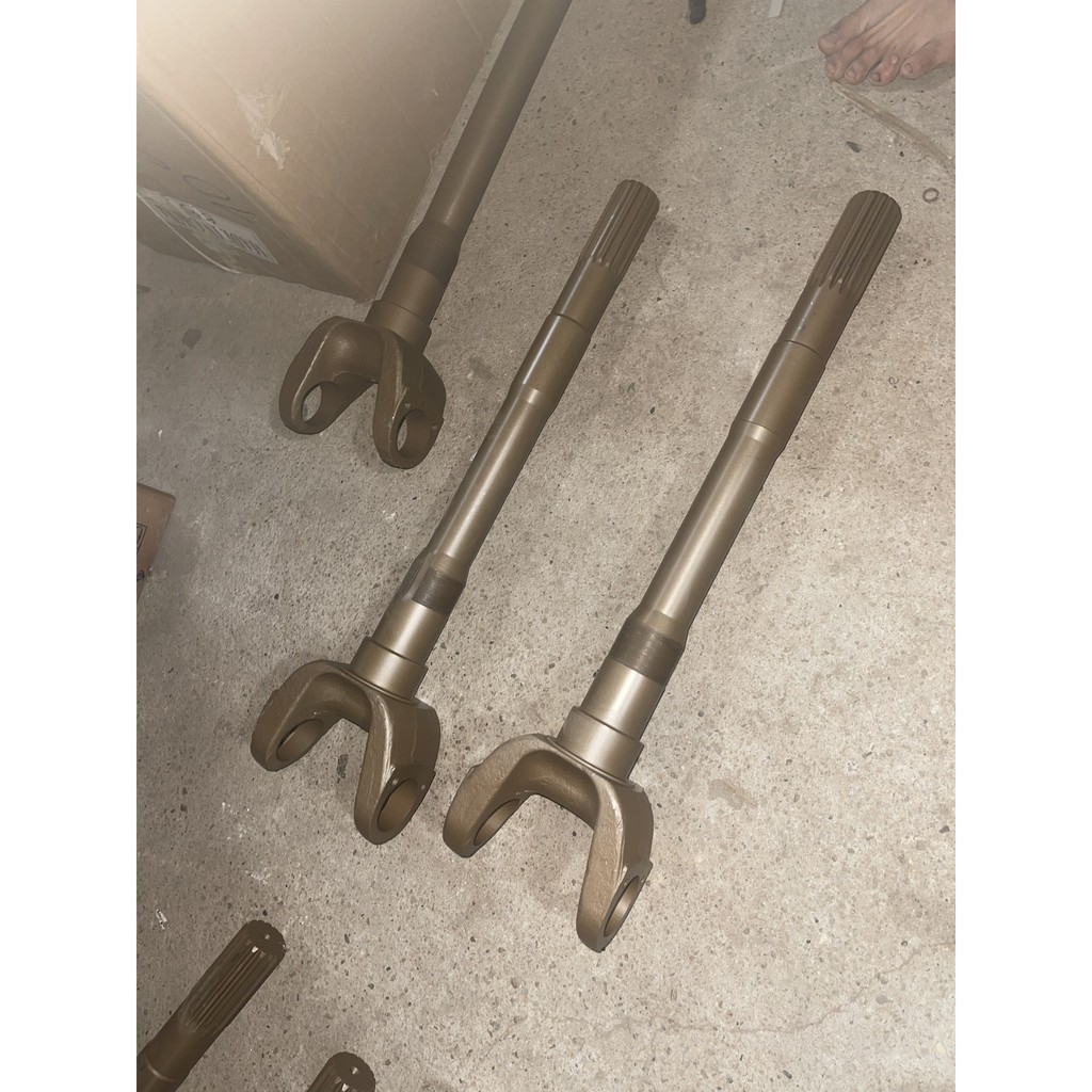Sản phẩm gia đình làm: Trục láp 2 cầu 16 then dài 60 bi 47 phanh ốc