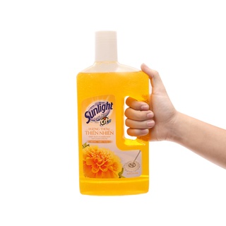 Nước Lau Sàn Sunlight Hương Thiên Thảo Màu Cam Chai 1Kg