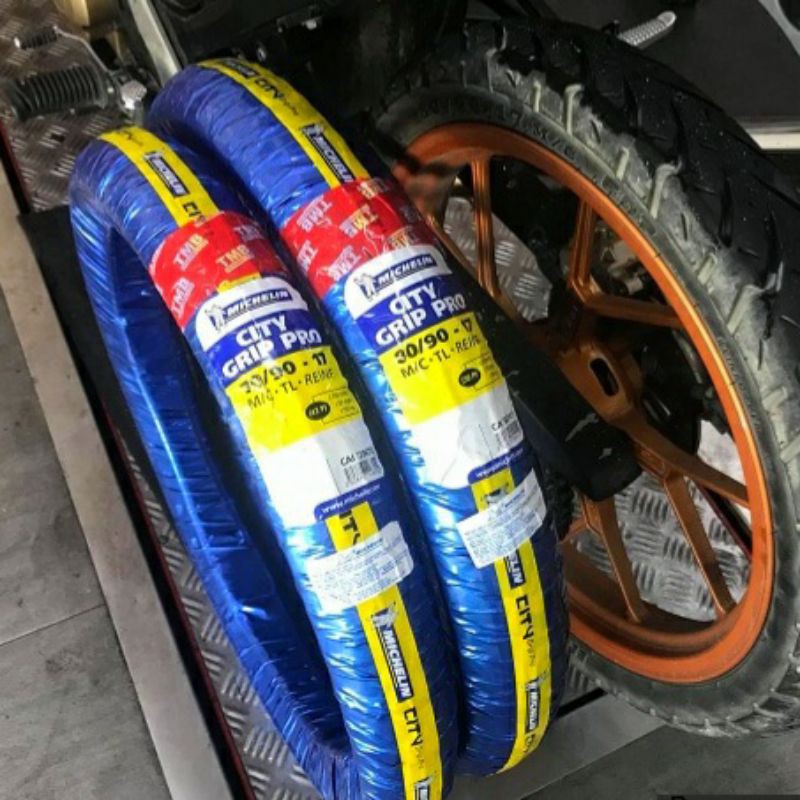 Combo lốp Michelin chống đinh 70/90 100/80 size lớn cho Raider - Satria FI