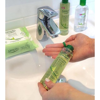 Dầu Tẩy Trang Simple Hydrating Cleasing Oil