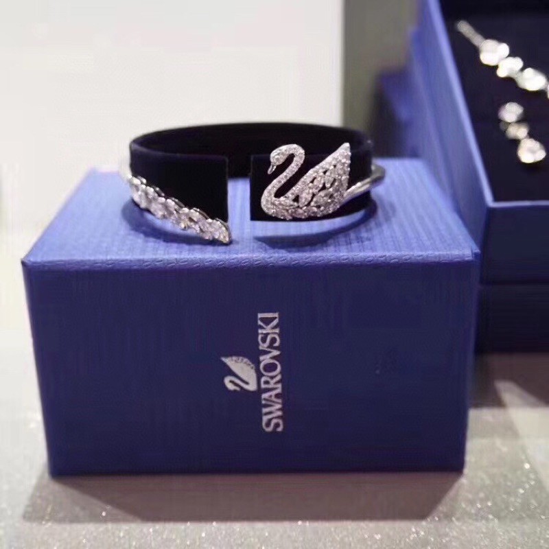 SWAROVSKI Vòng Đeo Tay Nữ 5231330 Kiểu Dáng Cổ Điển Sang Trọng