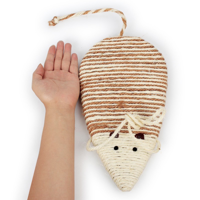 Thảm cào móng cho mèo - Hình chuột dễ thương
