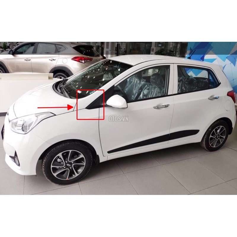 Ốp tam giác chân gương ngoài HYUNDAI GRAND I10 - Hàng xịn chính hãng