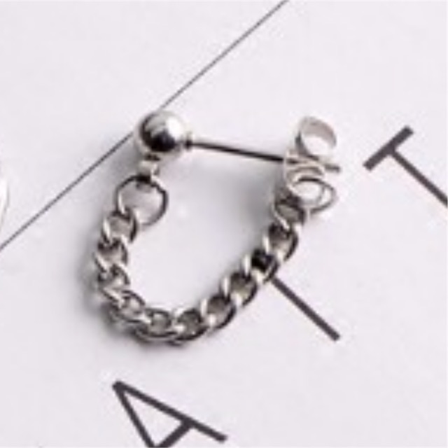 ROSY - KHUYÊN TAI TRÒN PHỐI XÍCH G-DRAGON BIGBANG