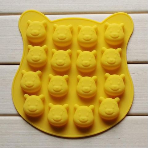 Khuôn silicone 16 hình gấu nhỏ.