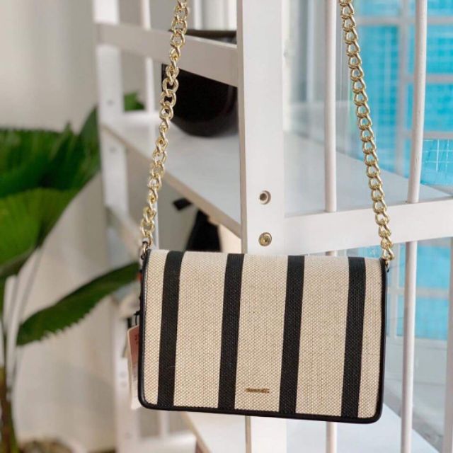 Túi đeo Parfios siêu xinh