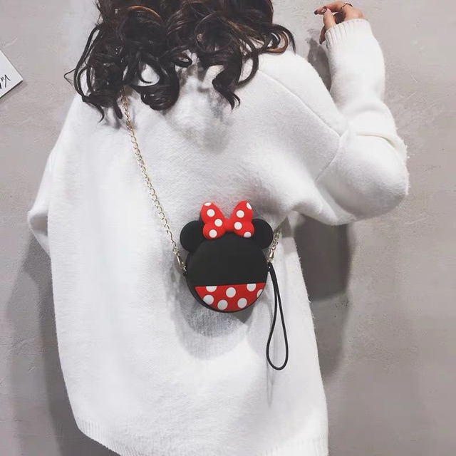 [Mã FAMAYFA2 giảm 10K đơn 50K] Túi Mickey Silicon Hot Trend 2020 | BigBuy360 - bigbuy360.vn
