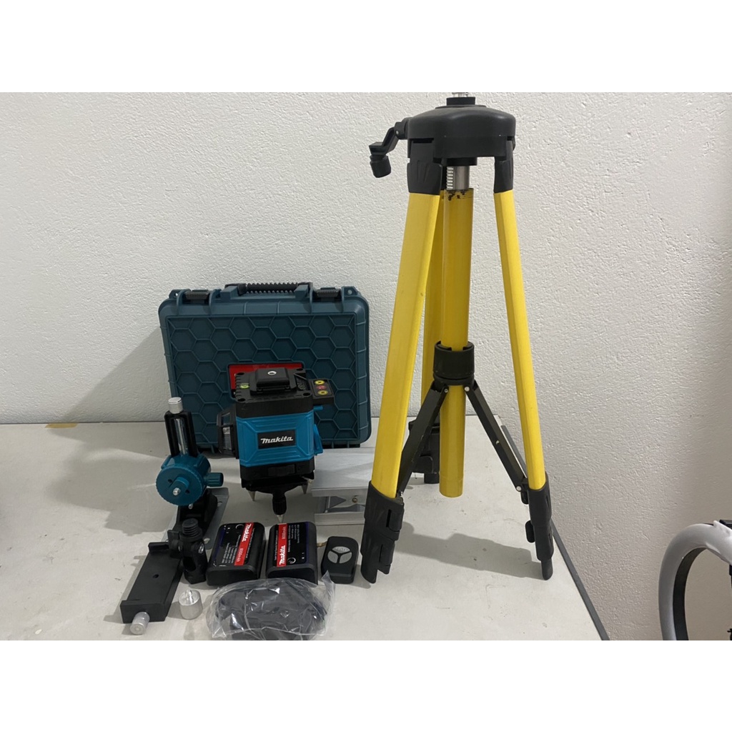 Máy Cân Bằng Laser 12 Tia Xanh MAKITA Điều Khiển Từ Xa,có báo rung lượng pin