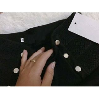 Quần tregging lưng cao nạm đinh 2 bên