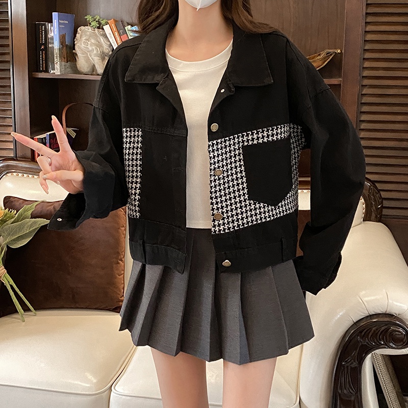 Áo khoác denim đen ngắn dáng rộng phong cách Hàn Quốc