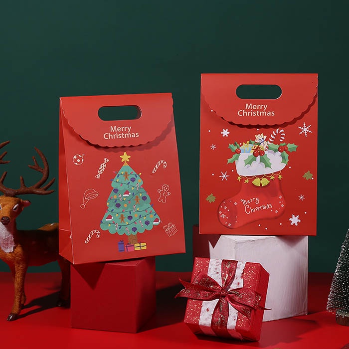 Túi đựng quà Giáng sinh nắp gấp xách tay, túi giấy Noel 26x19x9cm màu sắc xinh xắn