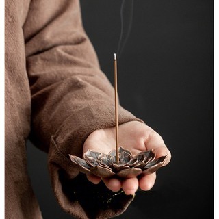 Chân cắm hương, đế đốt nhang hợp kim đồng hình hoa sen phụ kiện thác khói xông trầm