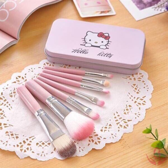 Bộ 7 cọ trang điểm Hello Kitty loại đẹp
