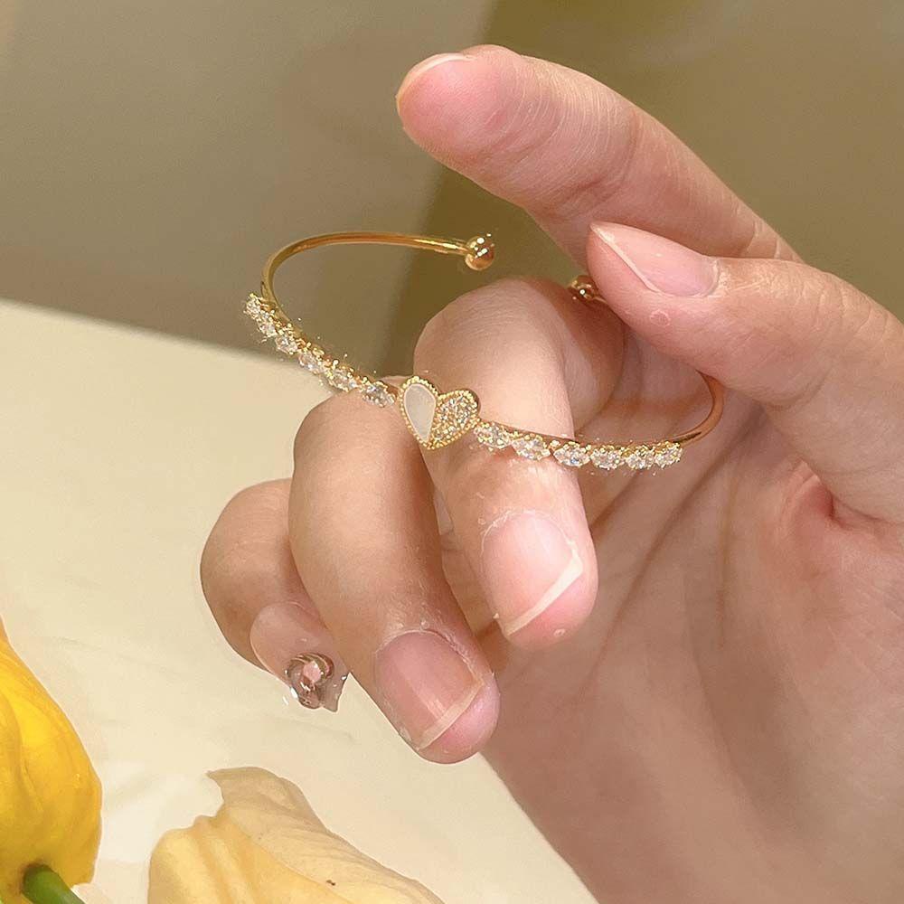 Vòng Tay Dạng Hở Hình Chữ C Thiết Kế Đơn Giản Sang Trọng Cho Nữ