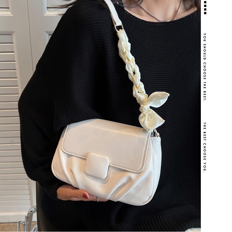 Túi xách nữ chất da mềm mịn kiểu dáng bèo nhún kết hợp nơ xinh Capucha T154